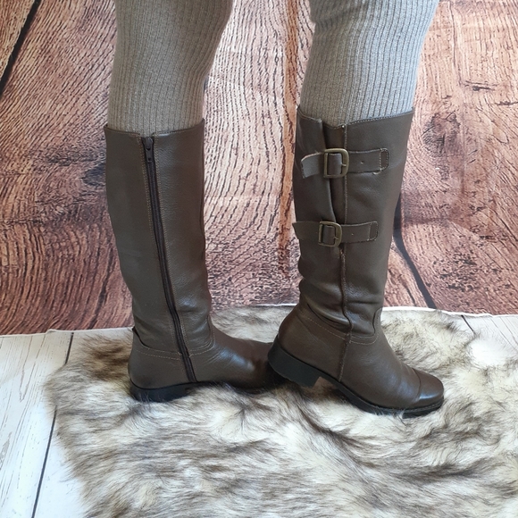 Women's Distressed Leather Mid Boots Size 7 - Picture 2 of 8